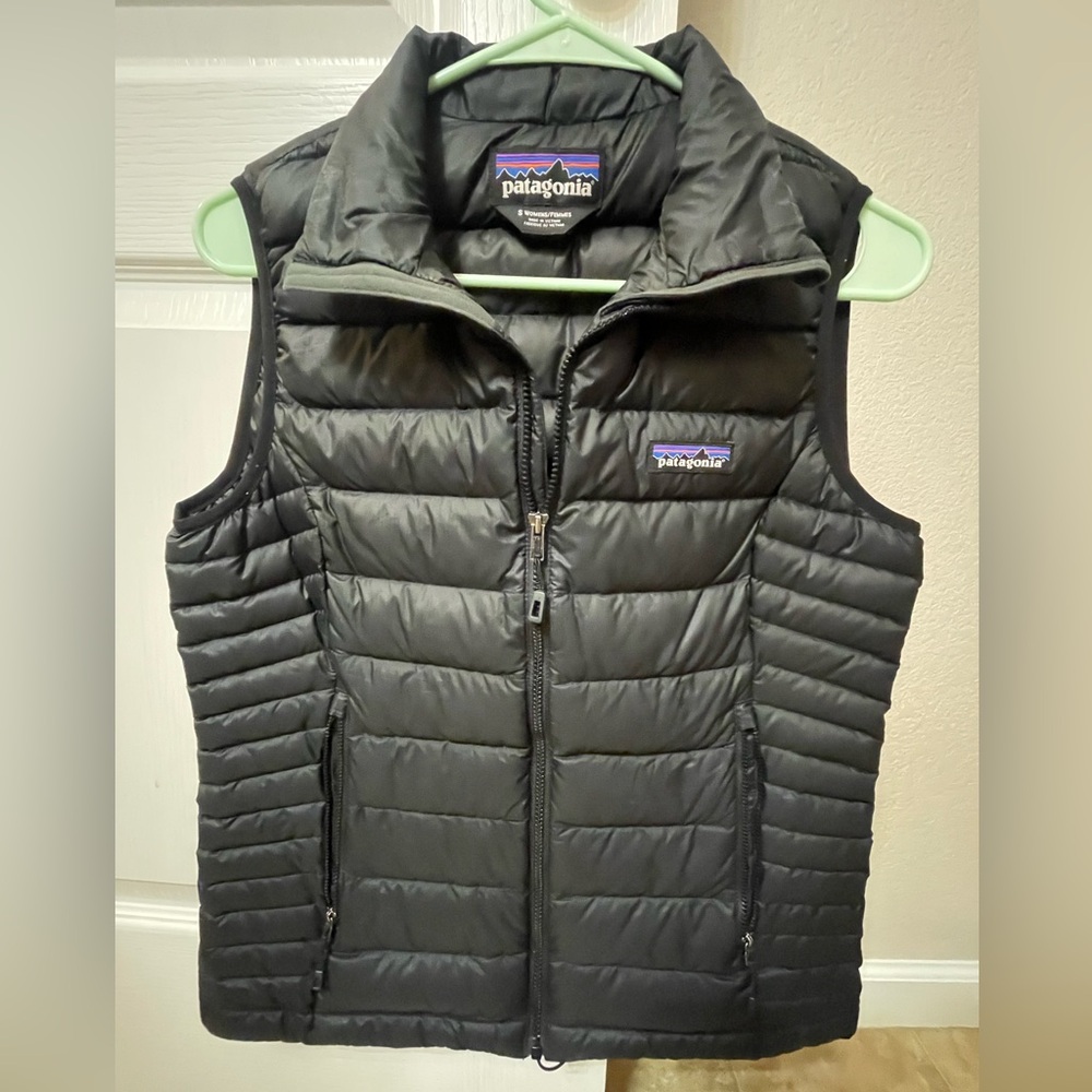 Patagonia Women's Black Puffer Vest